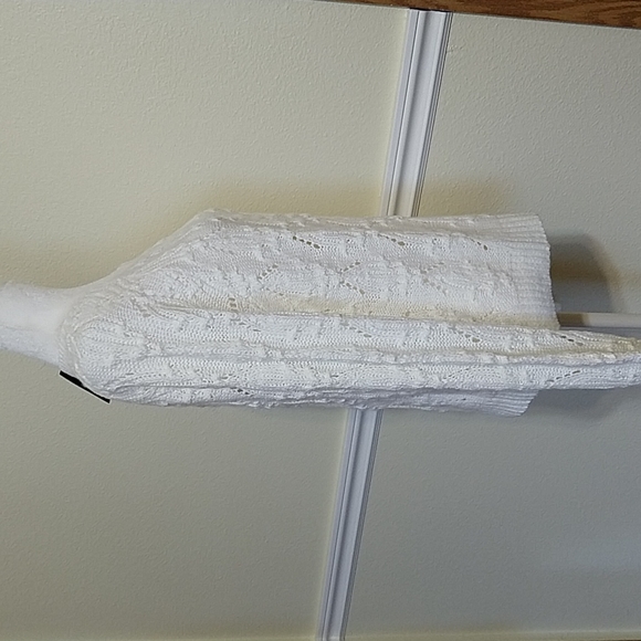 NWT Forever 21 Sweater - Picture 3 of 8